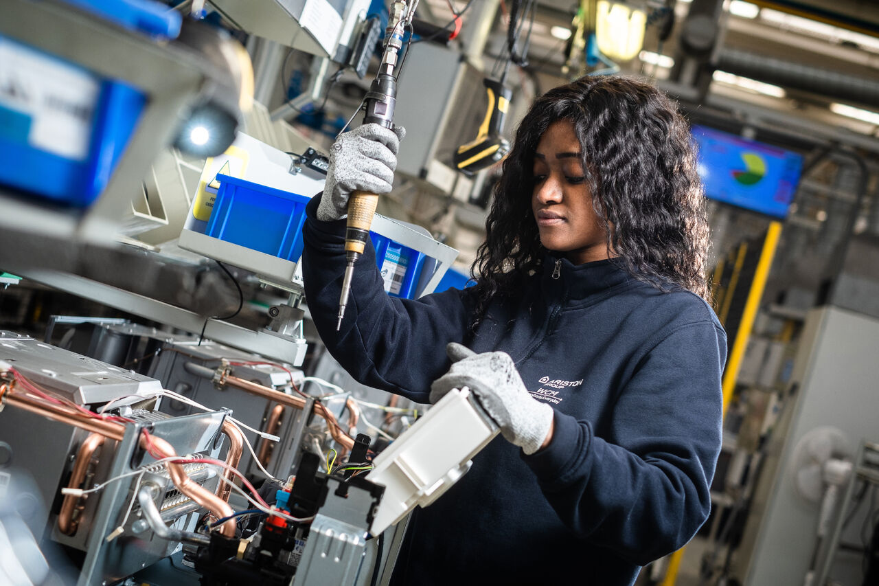 Female worker engaged in his tasks.